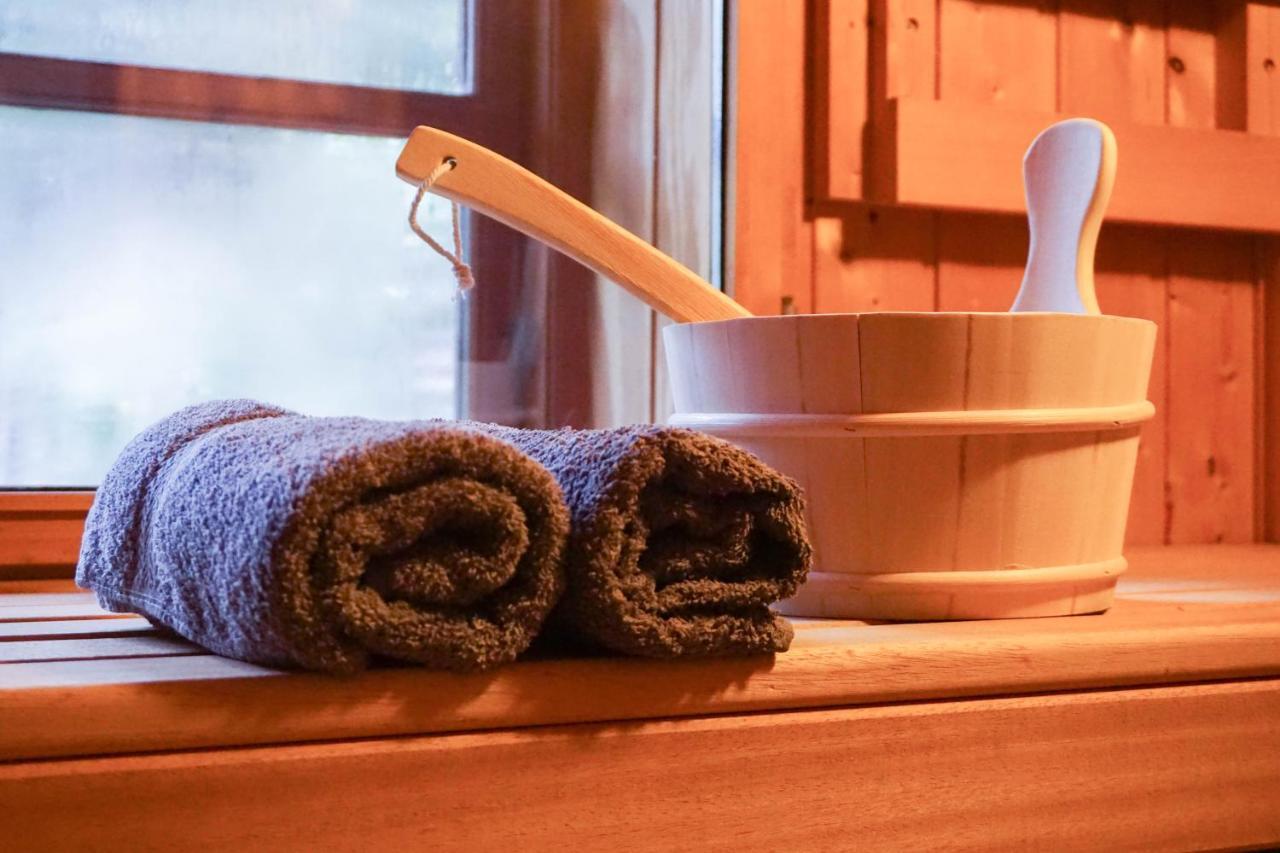 Ruhe Unter Reet-Haus Mit Sauna, Whirlpool Und Kamin Gnarrenburg Ngoại thất bức ảnh